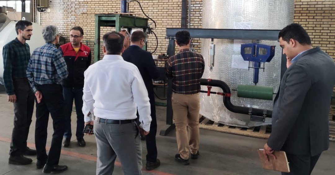 هیئت پالایشگاه نفت آبادان از امکانات و توانمندیهای شرکت کاراجت بازدید کرد